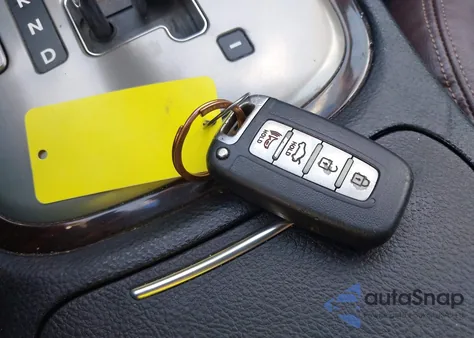 2012 Hyundai Genesis 3.8 из США, поврежденный, VIN KMHGC4DD2CU203197